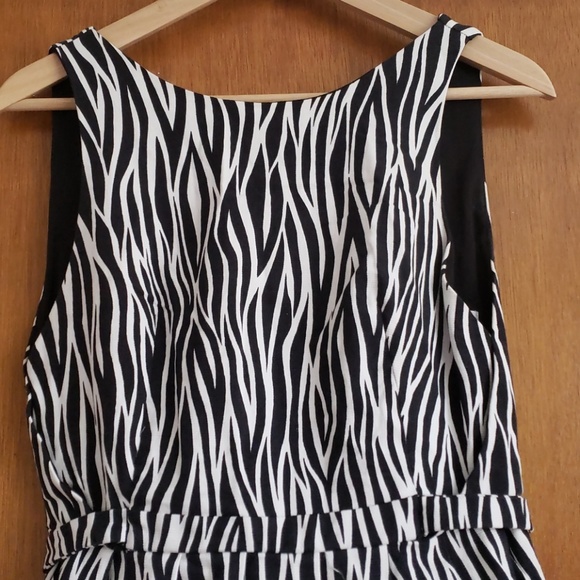 Zebra print Zara dress - Picture 2 of 5